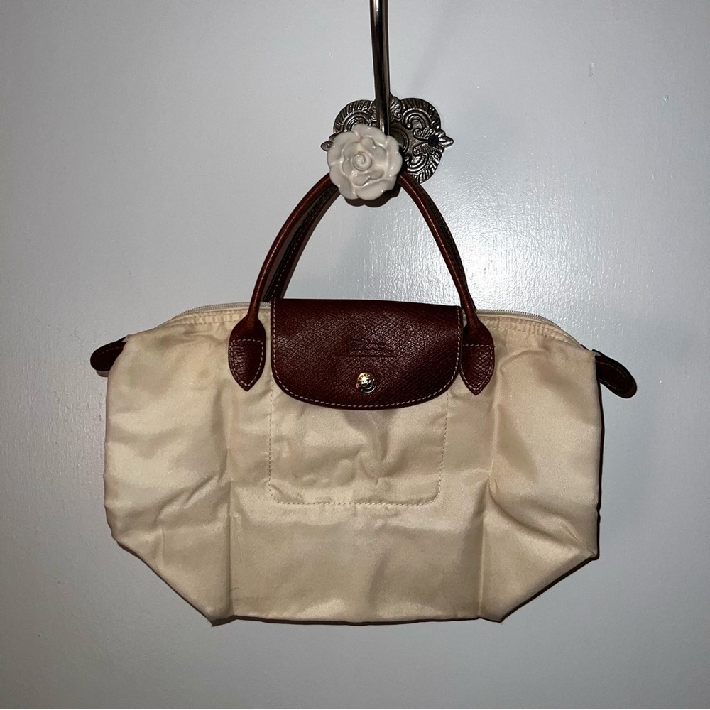 Small Cream Longchamp Tote